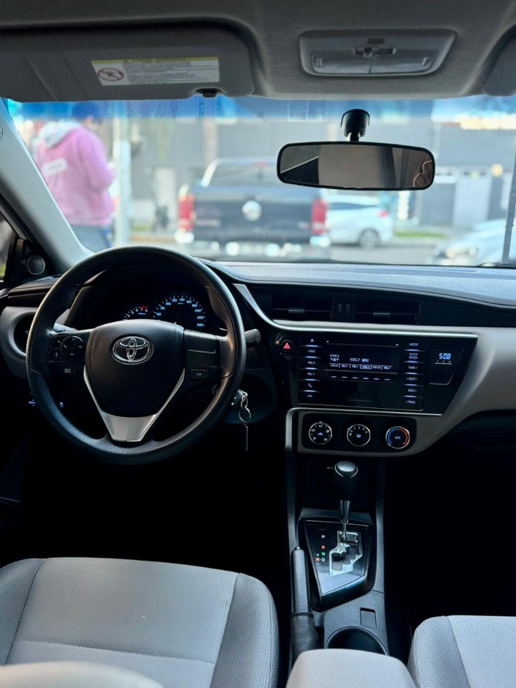 Toyota Corolla XLi CVT — foto 11